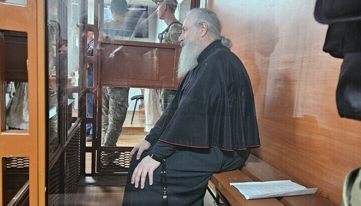 Το δικαστήριο άφησε τον Μητροπολίτη Αρσένιο προφυλακιστέο