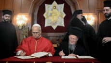 Υπεγράφη πορεία προς την πλήρη κοινωνία από Οικουμενικό και Πάπα Ρώμης