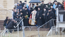 Ο Πατριάρχης Ιεροσολύμων Θεόφιλος αγίασε τα νερά του Ιορδάνη