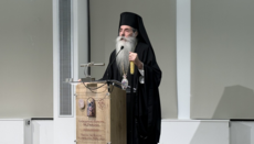 Μητροπολίτης Πειραιώς: «Είναι μια θυσία να είσαι Πρεσβυτέρα»