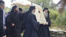 Λαμπρή η Λιτάνευση του Άξιον Εστί στο Άγιο Όρος